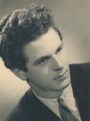 Portrait de Pierre Paulin en 1945.